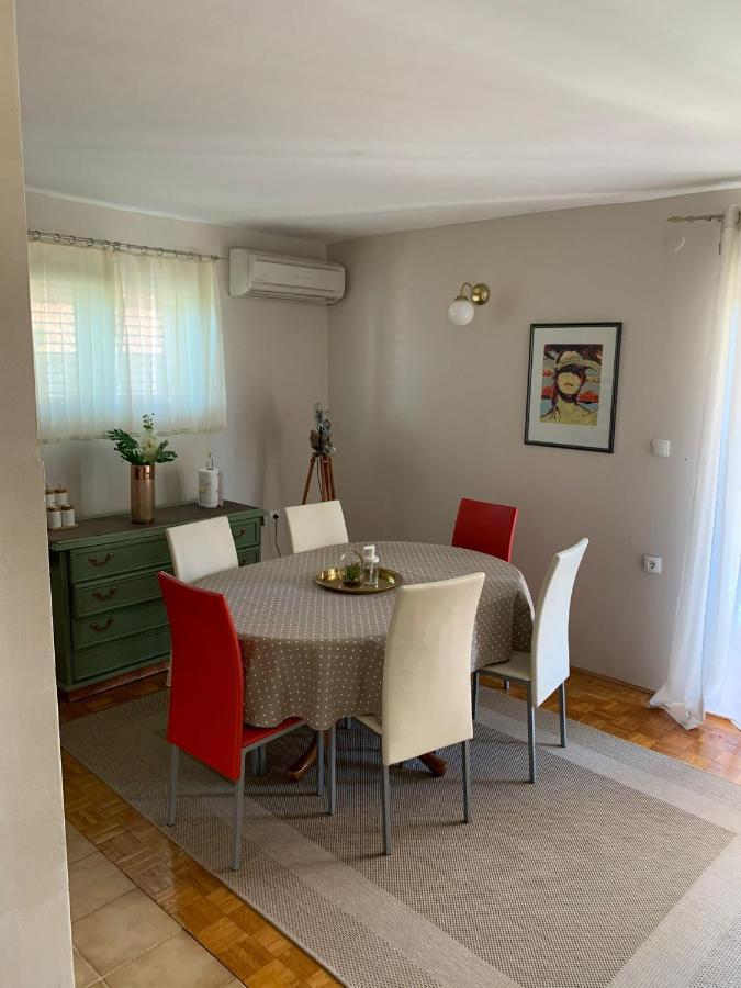 Apartments Anka I Kresimir Срима Екстер'єр фото